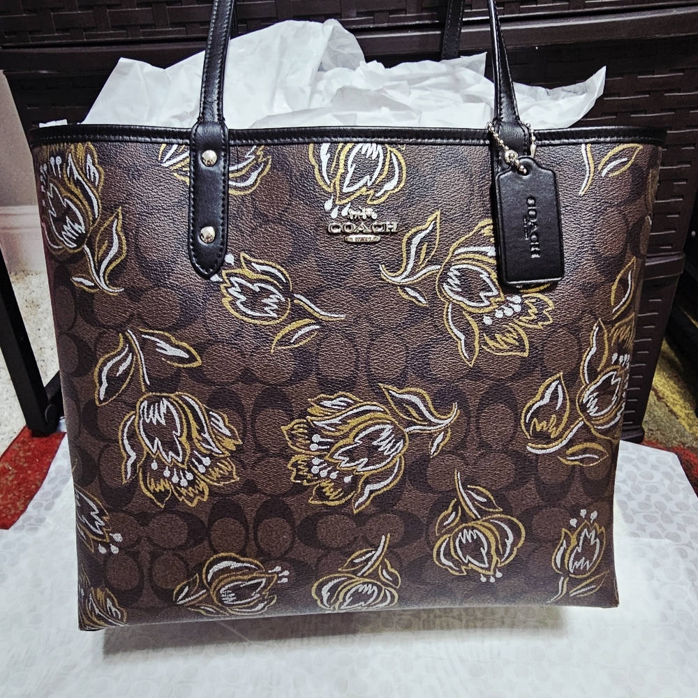 Coach Reversible City Tote Signature Canvas Tulip Print Bag Purse Floral Rare 💐
